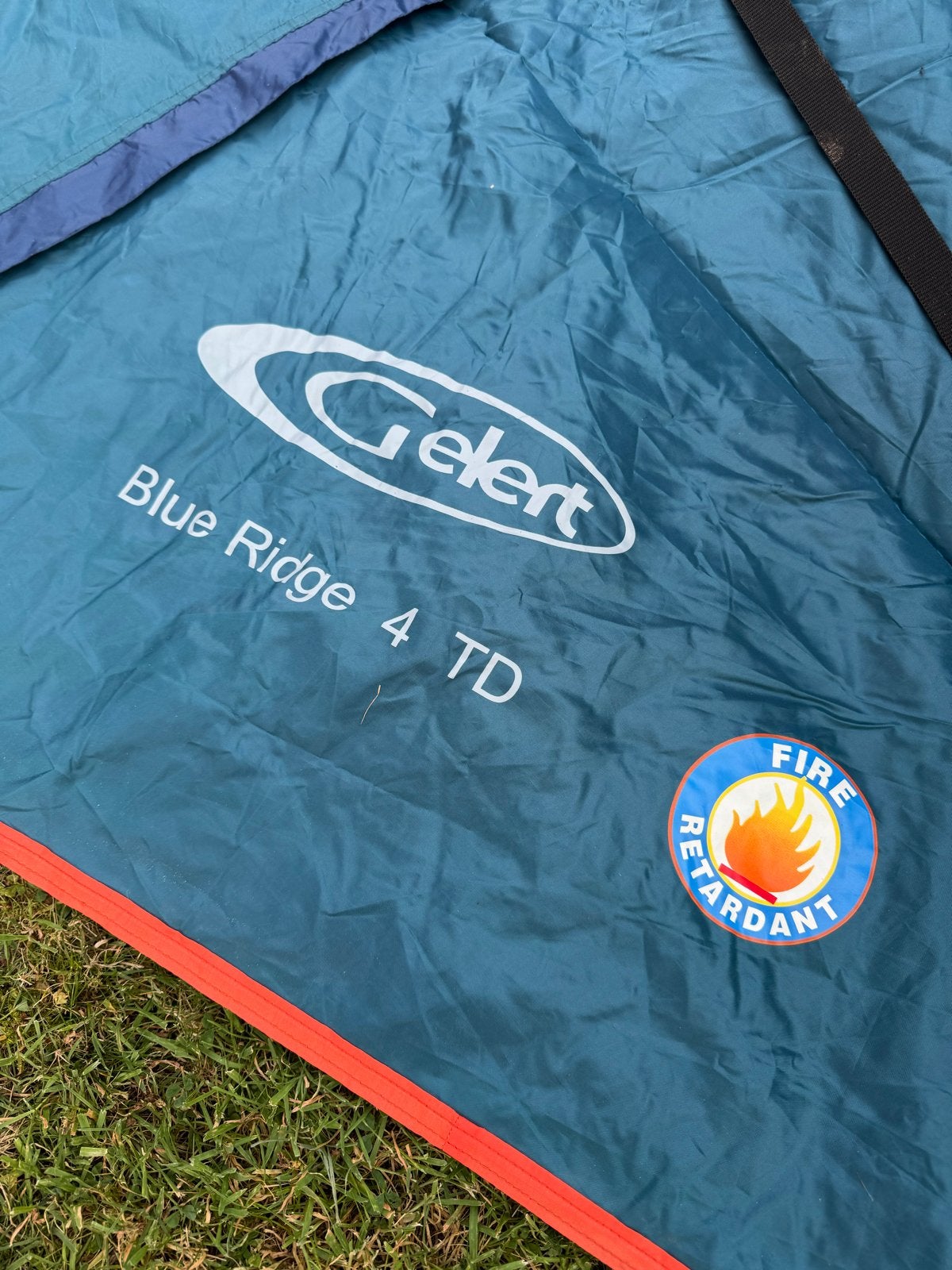 Gelert Blue Ridge 4 TD - 4 persoons koepeltent, Ophalen of Verzenden, Zo goed als nieuw, Tot en met 4