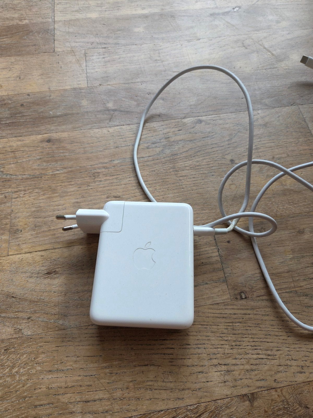 Originele Apple USB-C Oplader 140W (Meerdere Beschikbaar), Computers en Software, Ophalen of Verzenden, Zo goed als nieuw, Apple
