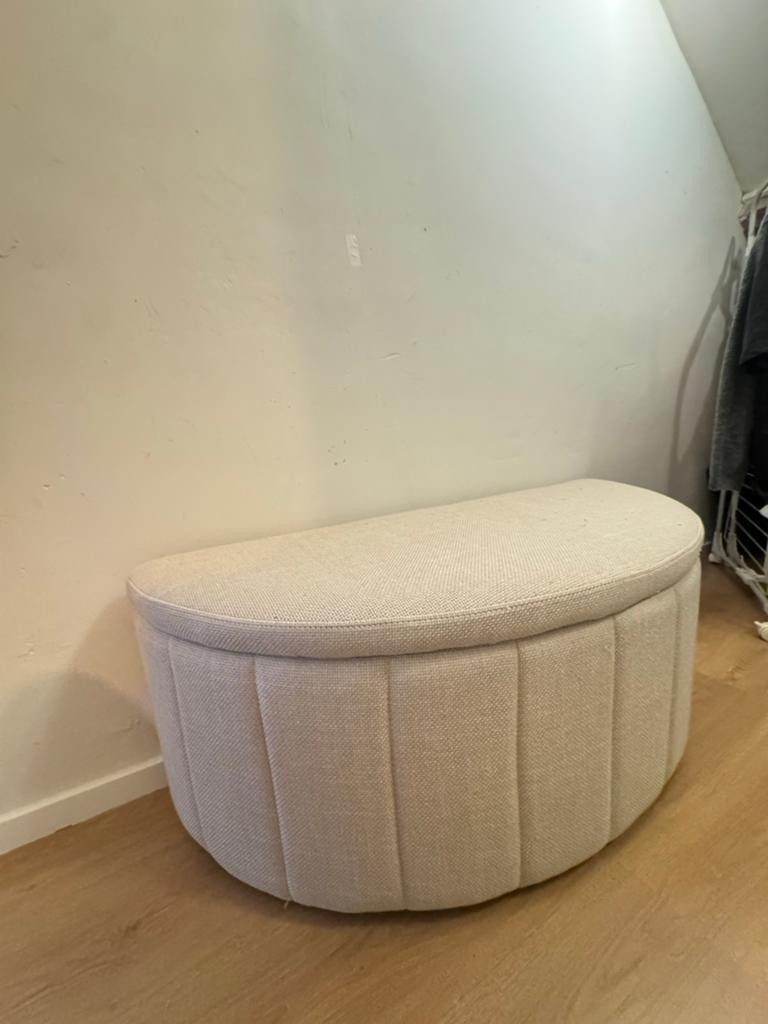 Stijlvol Opbergbankje - Crèmekleurig met Ribbeldesign, Ophalen, 50 tot 75 cm, Zo goed als nieuw, 100 tot 125 cm