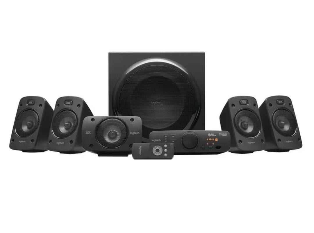 Gloednieuw Logitech 5.1 Surround Sound Speakersysteem, Audio, Tv en Foto, 150 watt of meer, Verzenden, Logitech, Afstandsbediening