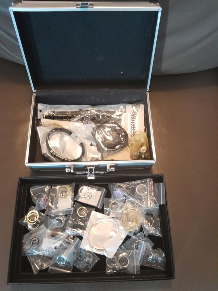 Luxe horloges, ringen en armbanden., Sieraden, Tassen en Uiterlijk, Smartwatches, Ophalen, Nieuw, Oranje, Diverse