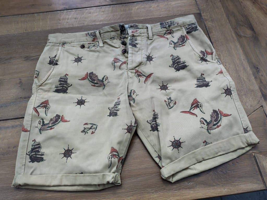 Korte broek, Kleding | Heren, Broeken en Pantalons, Maat 52/54 (L), Meerkleurig, Ophalen of Verzenden, Gedragen