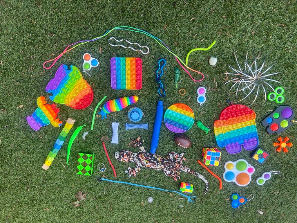 44 Fidget Toys in uitstekende staat - Hype is terug!, Ophalen of Verzenden, Zo goed als nieuw, Jongen of Meisje