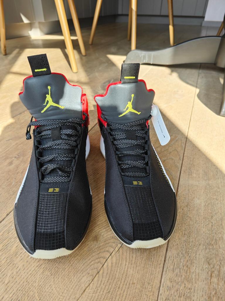 Nieuwe Nike Air Jordan 35 - Zwart/Rood - Maat 44.5, Ophalen, Nike Jordan, Zwart, Nieuw