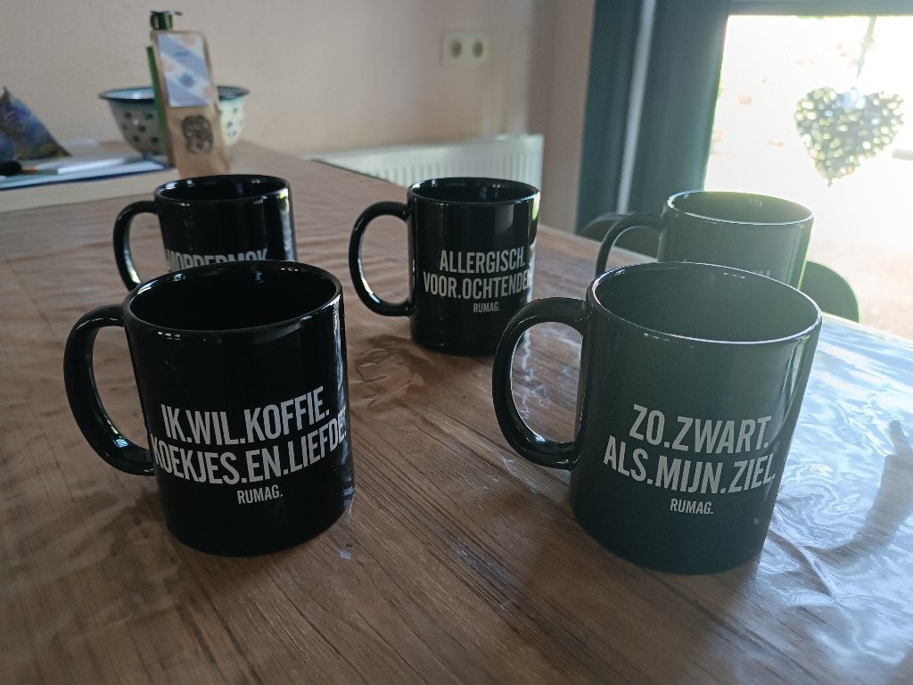 Originele rumag mokken, Ophalen, Zo goed als nieuw, Overige stijlen, Kop(pen) en/of Schotel(s)