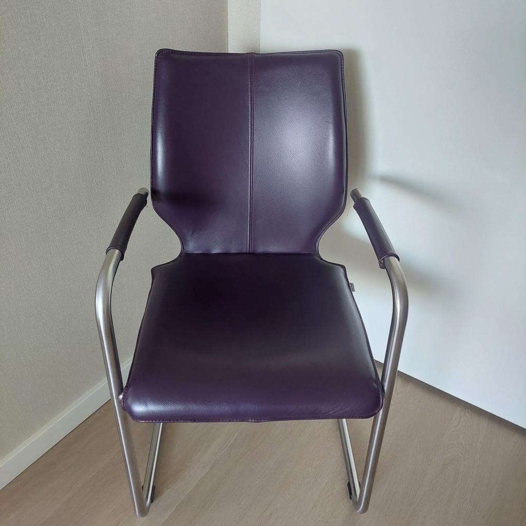 Bree's new World stoelen. Paars met metalen frame, Huis en Inrichting, Ophalen, Overige kleuren, Zo goed als nieuw, Vier