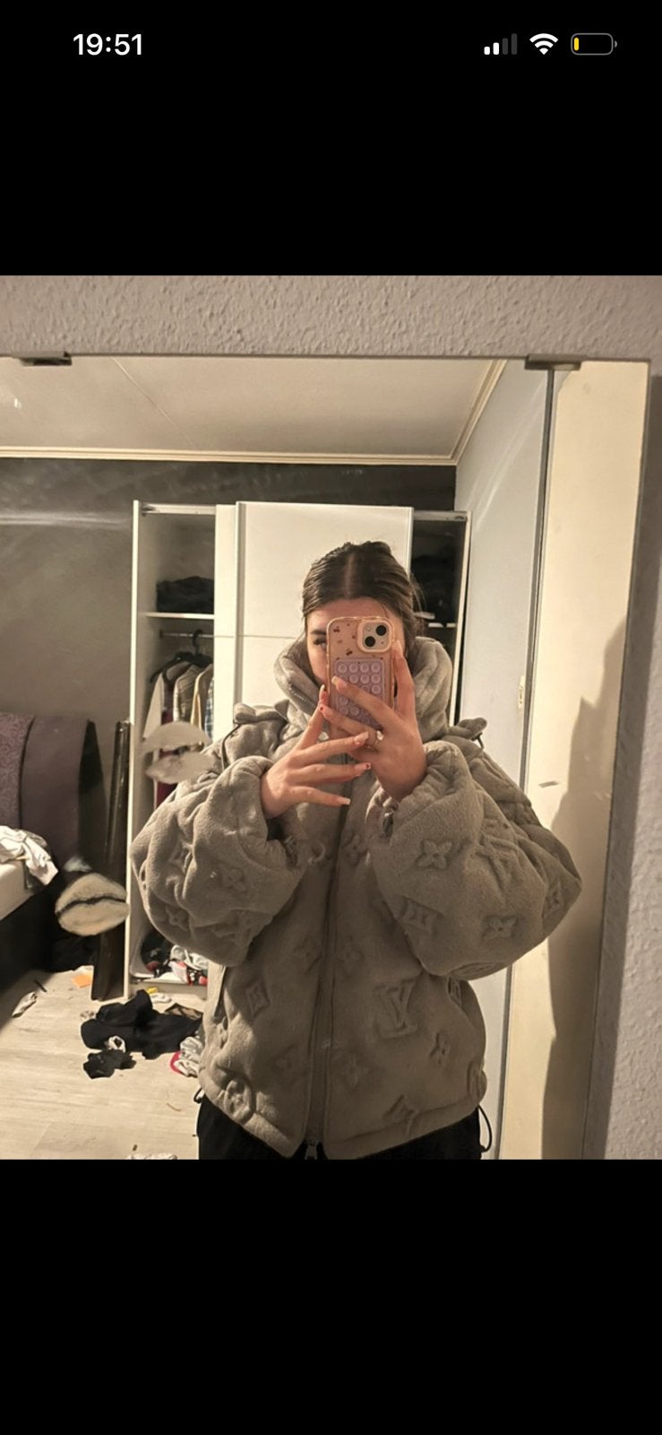 Grijze Puffer Jas met Louis Vuitton Monogram - Maat M/L, Ophalen of Verzenden, Zo goed als nieuw, Maat 42/44 (L), Grijs