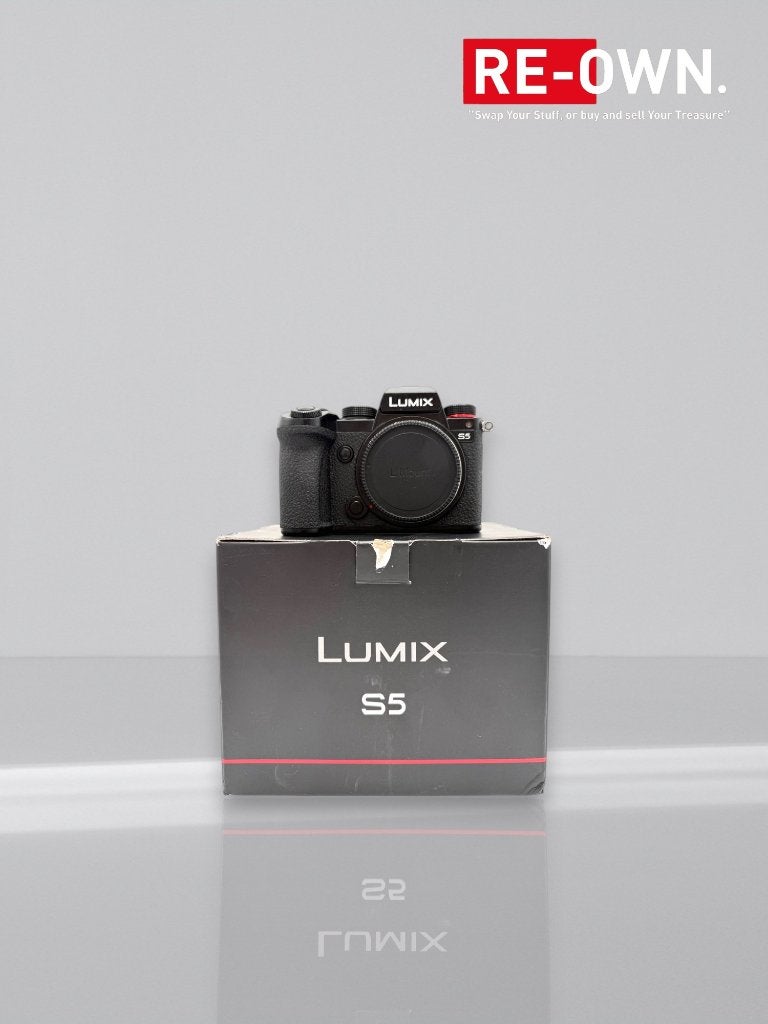 Panasonic Lumix DC-S5 body (topstaat + doos + garantie), Panasonic, ,, Ophalen of Verzenden, Zo goed als nieuw