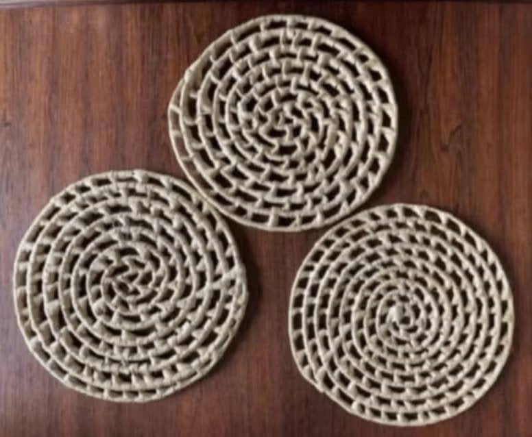 Sisal onderzetters voor pannen, schalen, pot; 20 cm doorsnee, Huis en Inrichting, Ophalen of Verzenden, Zo goed als nieuw