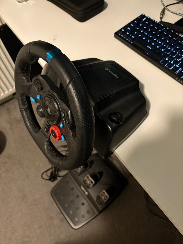 Logitech G29 Racing Wheel + Pedalen | PS4, PS5 & PC, Spelcomputers en Games, Spelcomputers | Sony PlayStation Consoles | Accessoires