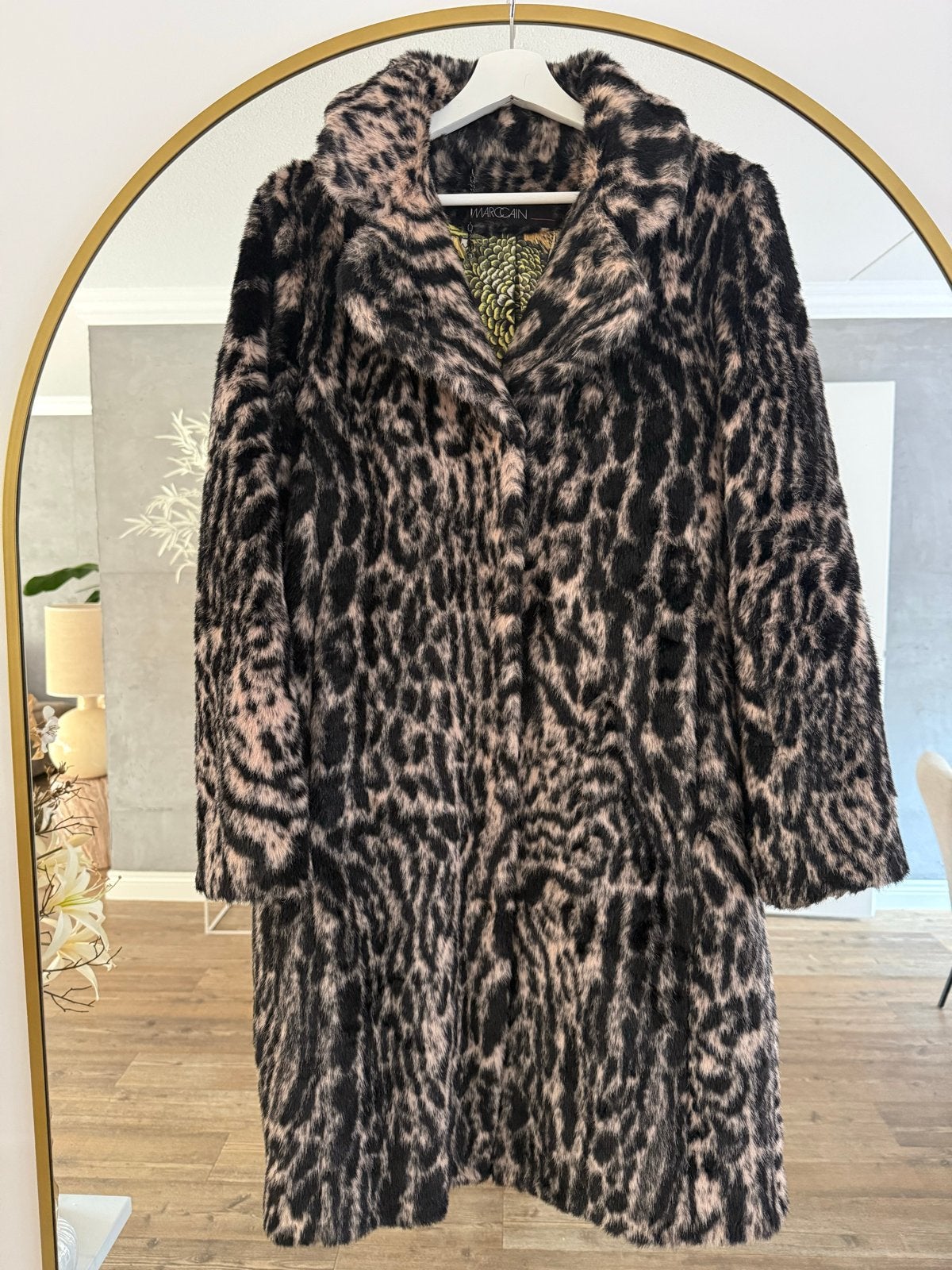 Marc Cain Dames Winterjas Maat 38 - Luipaardprint, Kleding | Dames, Ophalen of Verzenden, Zo goed als nieuw, Maat 38/40 (M), Meerkleurig