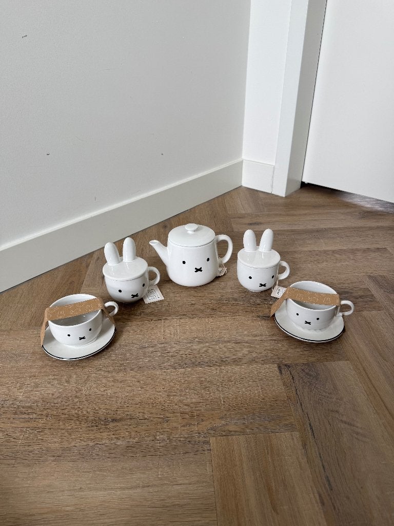 Nieuw 5x Hema Nijntje Miffy theepot 4x bekers kop set limite, Hema, Overige typen, Nieuw, Ophalen of Verzenden