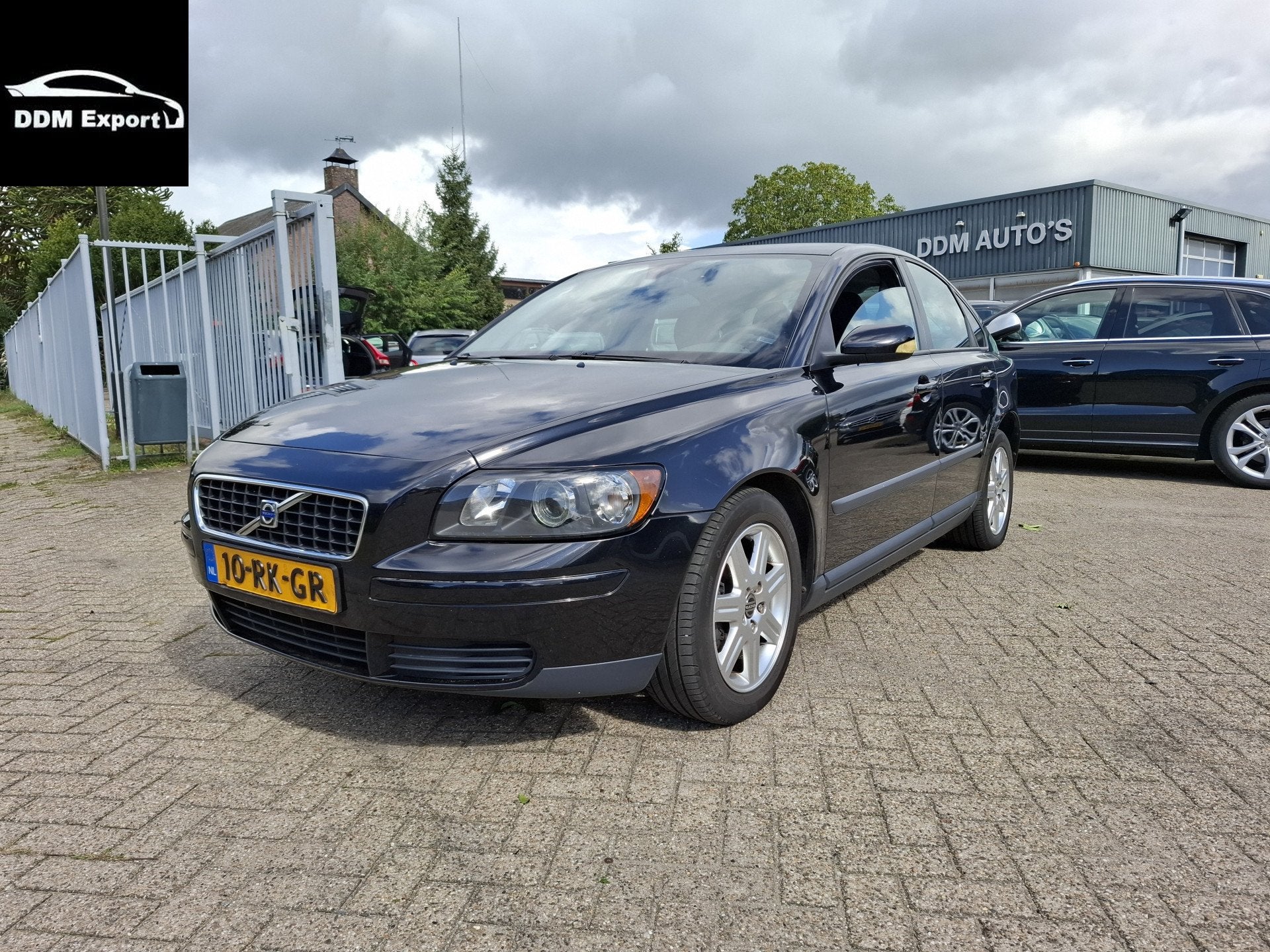 Volvo S40 1.6D Momentum (bj 2005), Auto's, Voorwielaandrijving, Stof, Gebruikt, 4 cilinders