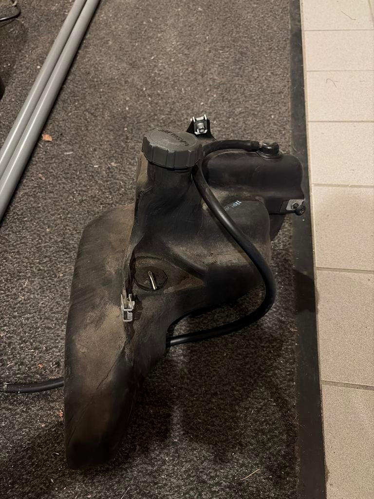 Piaggio Zip brandstoftank - Origineel en gebruikt, Ophalen of Verzenden, Gebruikt, Tank, Piaggio