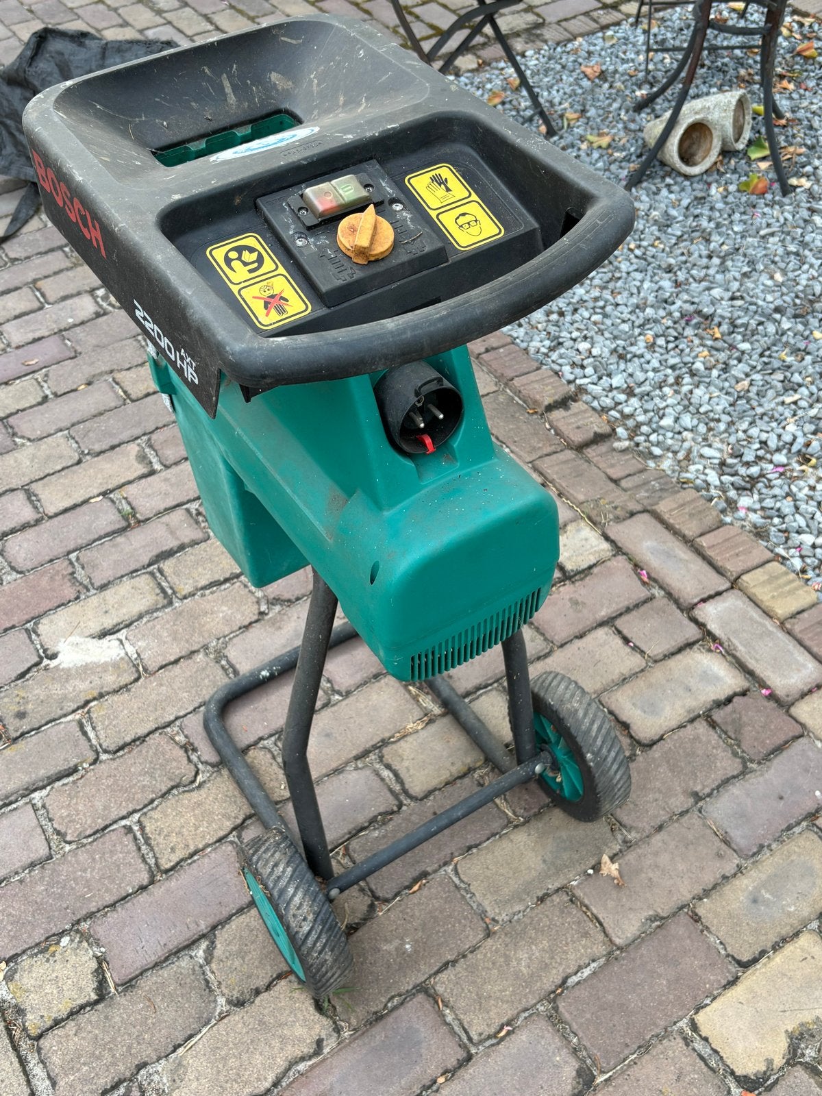 Bosch AXT 2200 Elektrische Hakselaar - Krachtig en Betrouwba, Ophalen, Gebruikt, Elektrisch