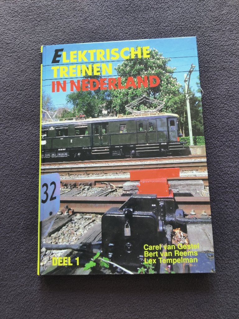Elektrische treinen in Nederland deel 1, 2 en 3 samen, Ophalen of Verzenden, Zo goed als nieuw, Trein, Boek of Tijdschrift