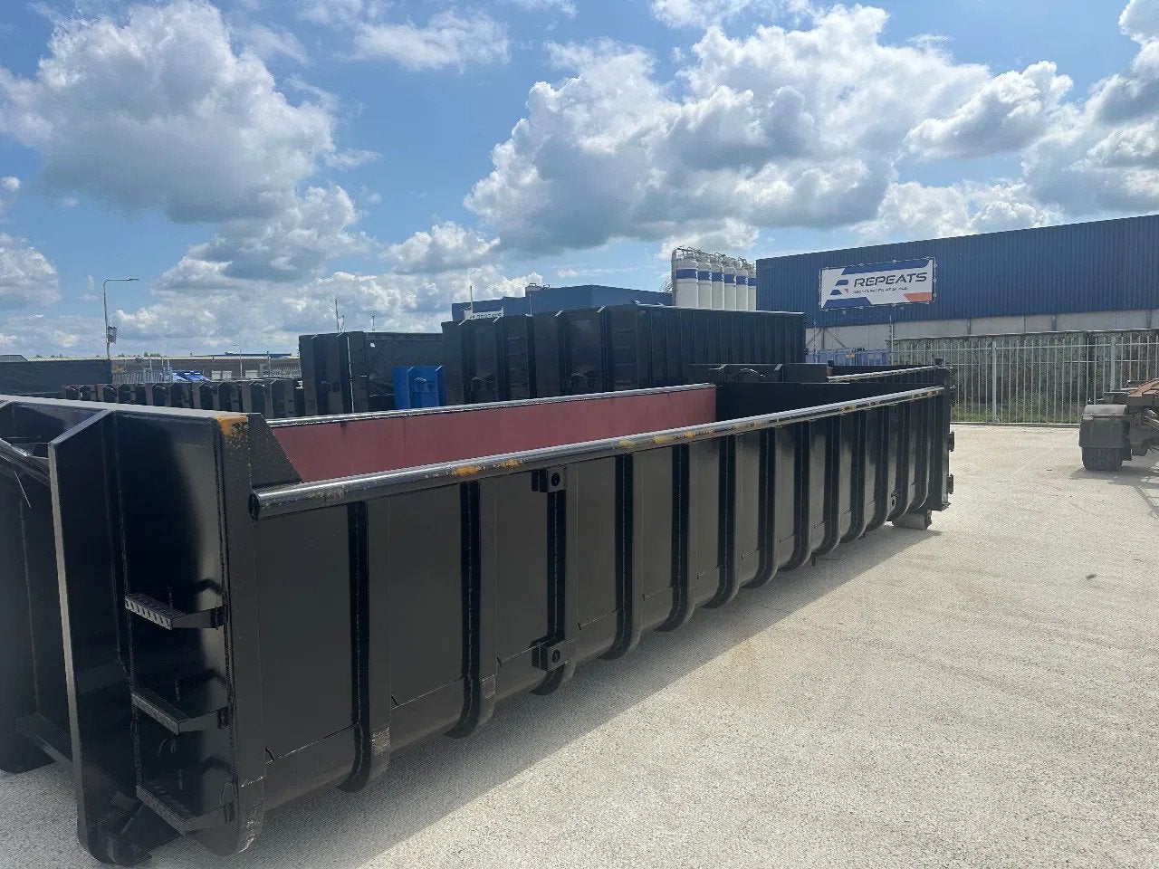 Sidalco 18 m3 7meter lang Franse deur klep (bj 2025)