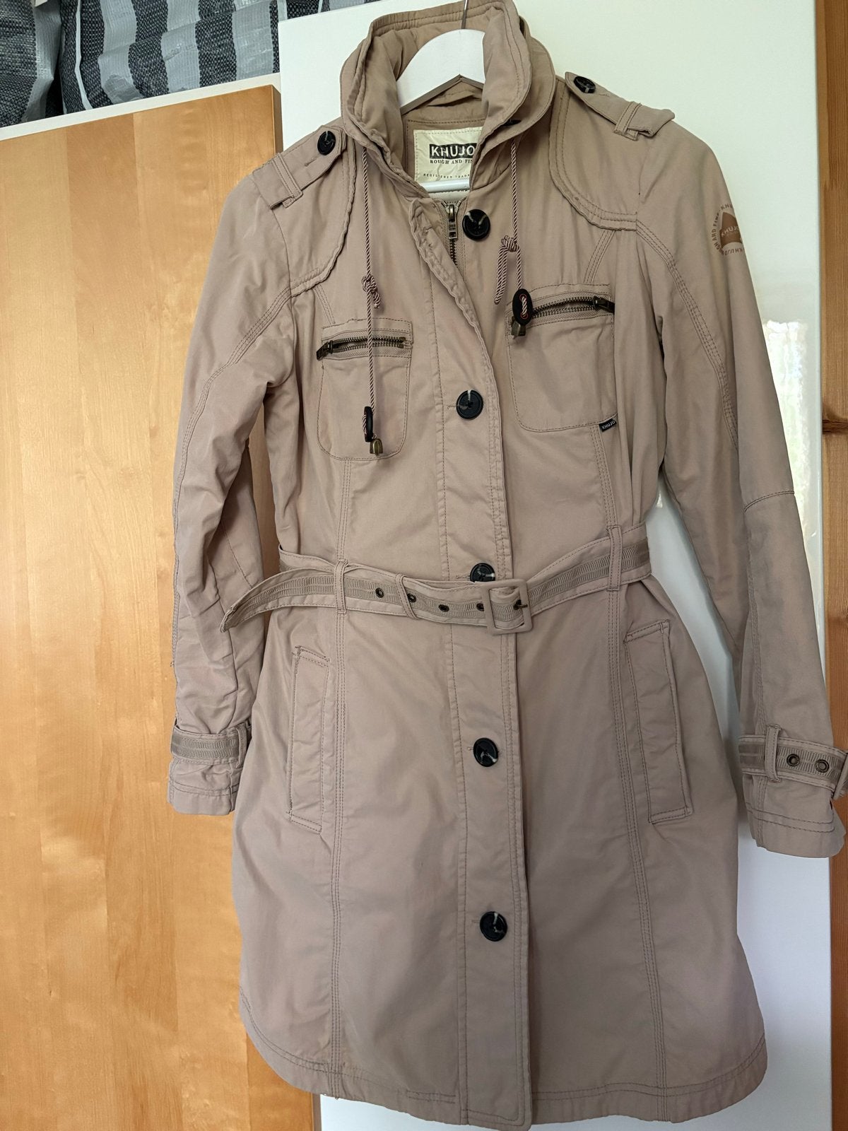 Khujo Dames Jas - Beige, Maat M, Ophalen of Verzenden, Zo goed als nieuw, Maat 38/40 (M), Beige