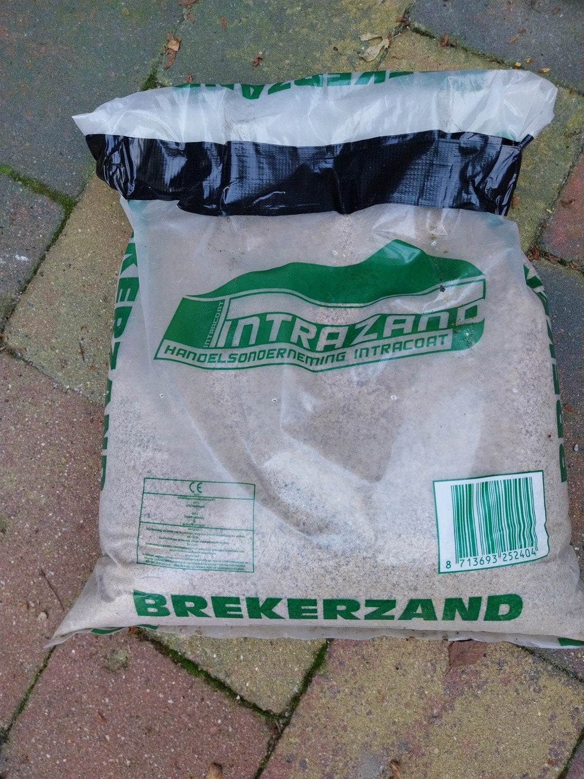 Gratis, halve zak brekerzand, Ophalen