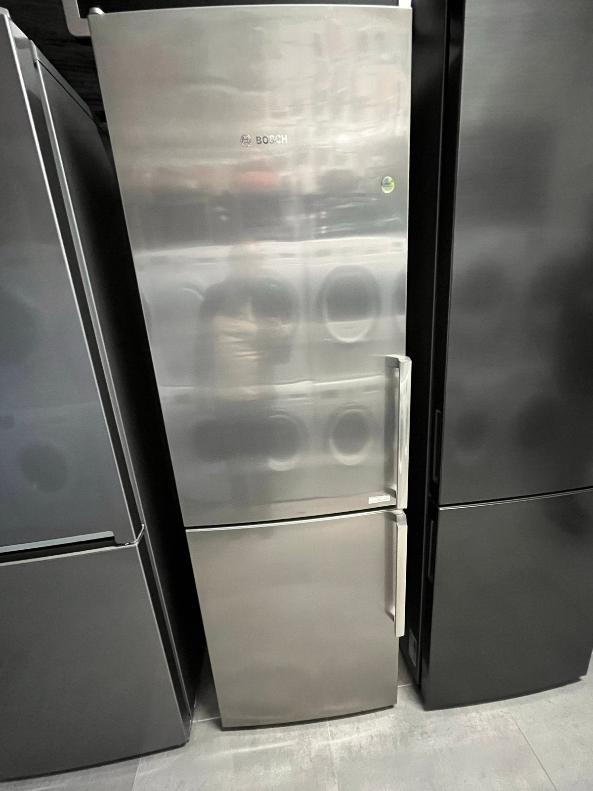 Bosch Koelkast met Vriezer KGE36AI40X - Zo goed als nieuw, 200 liter of meer, Met aparte vriezer, Zo goed als nieuw, Energieklasse A of zuiniger