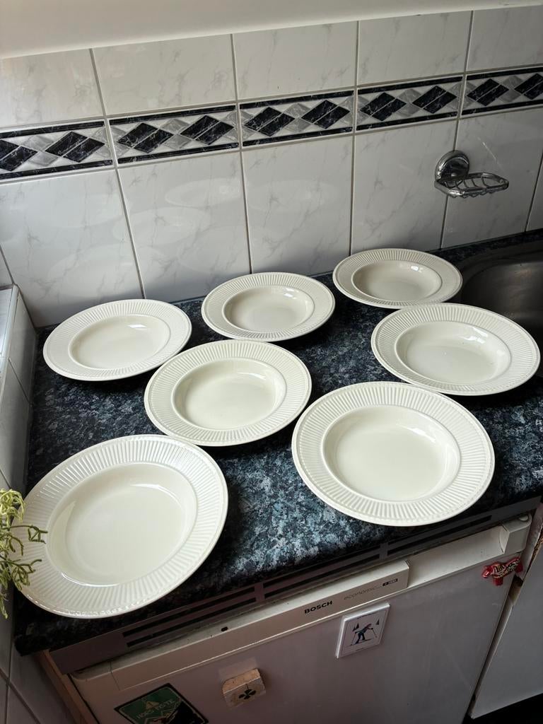 Wedgwood edme, 7 diepe borden, NIEUW, Nieuw, Ophalen of Verzenden, Bord(en), Wedgwood