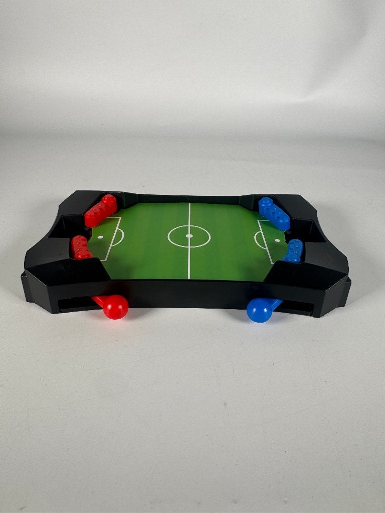 Out of the Blue Tabletop Football Game – Green/Red – Mini*, Verzenden