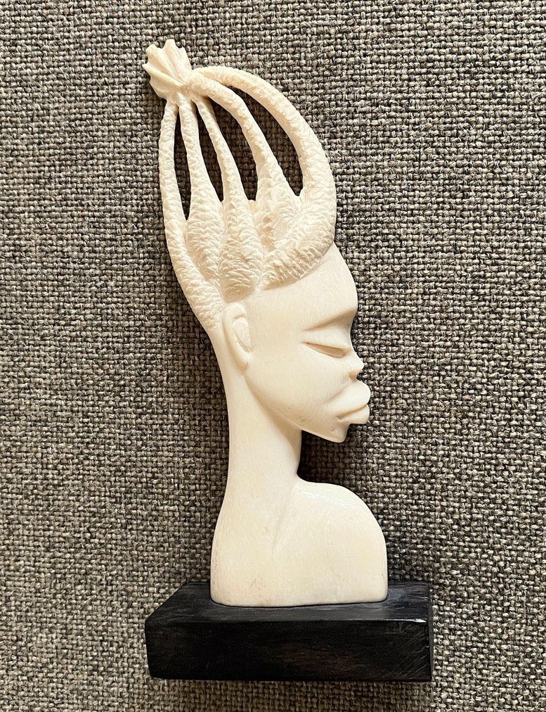 Beeld van een vrouw, Ophalen of Verzenden