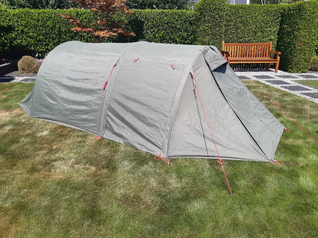 McKinley Puebla Trekking Line Tent Tunneltent 2-3 Personen, Ophalen of Verzenden, Gebruikt, Tot en met 3