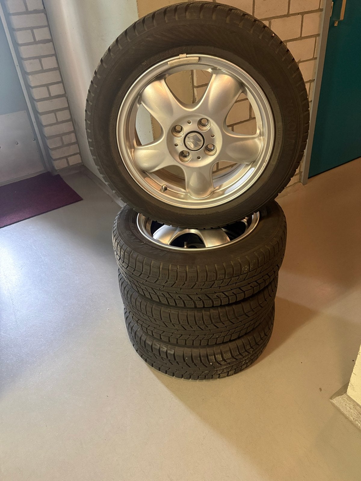 Winterbanden met velgen - 15 inch, Auto-onderdelen, Banden en Velgen, Ophalen, Gebruikt, 15 inch, 175 mm