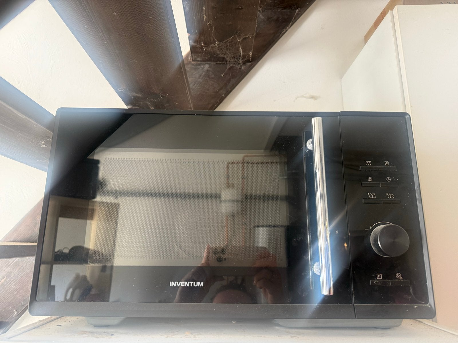 Inventum combimagnetron met grill en ovenfunctie, Combimagnetron, Gebruikt, Grill, Ophalen of Verzenden