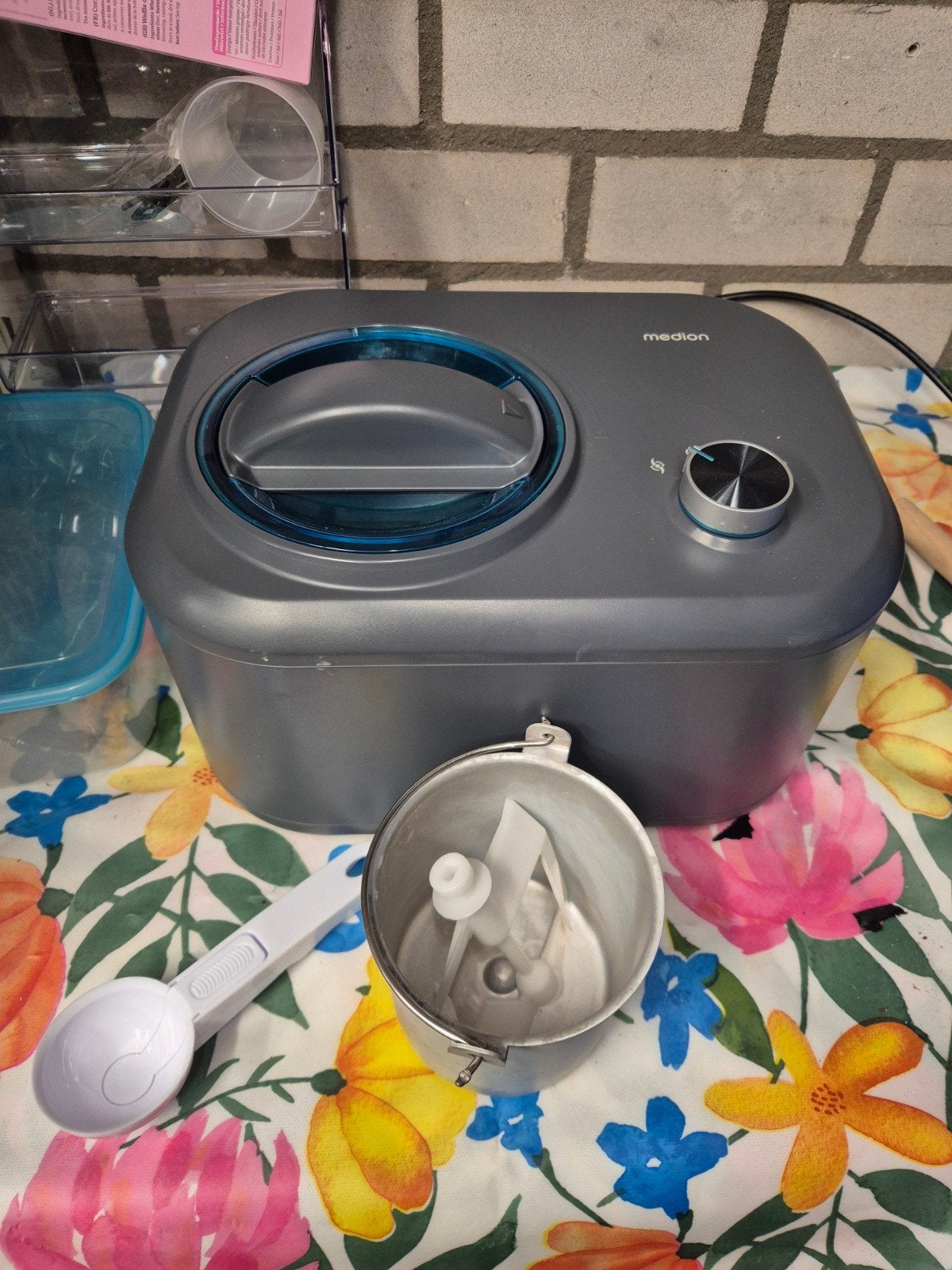 Medion IJsmachine - Zelfvriezend met compressor, Witgoed en Apparatuur, Ophalen of Verzenden, Zo goed als nieuw, Zelfvriezend