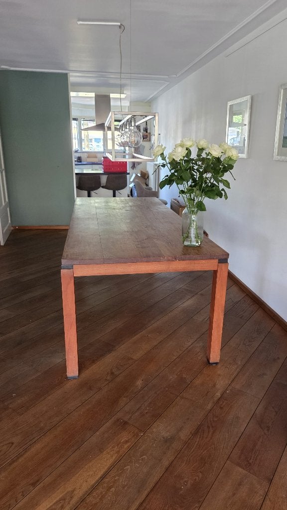 Eiken Eettafel 240x110, Huis en Inrichting, Tafels | Eettafels, Ophalen, Licht eiken met een matte olie bewerkt., Eikenhout, 200 cm of meer