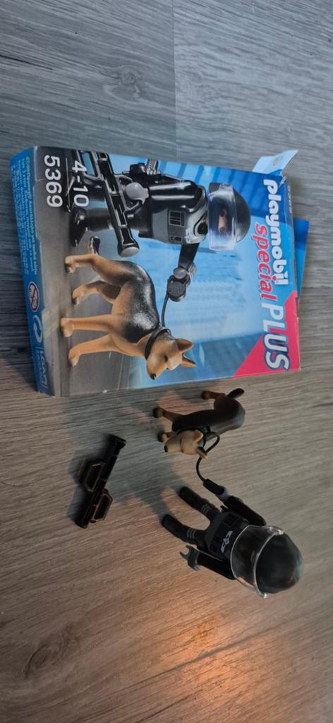Playmobil Special Plus 5369 Politieagent met hond, Ophalen of Verzenden, Zo goed als nieuw, Complete set