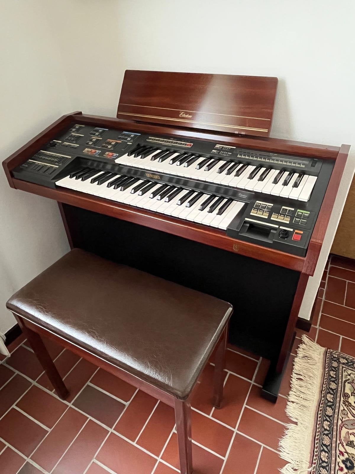 Yamaha Electone Orgel met 2 klavieren en bankje, Ophalen of Verzenden, Gebruikt, 2 klavieren, Orgel
