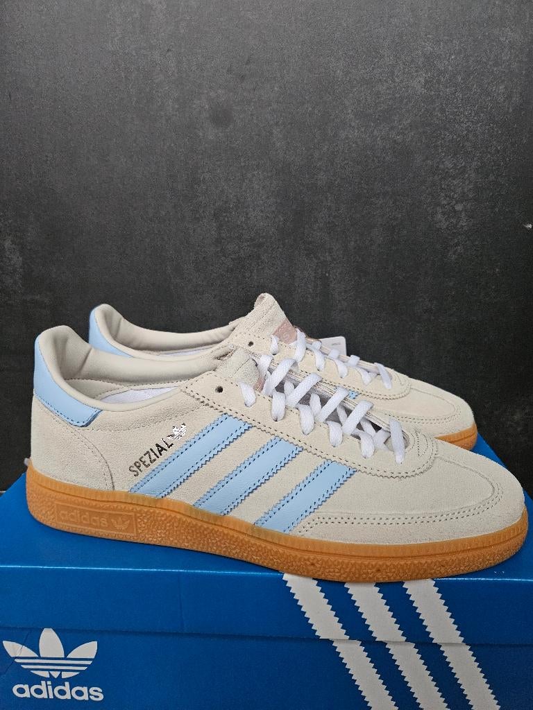 New Adidas Handball Spezial Size 40 2/3– Alumina / Clear Sky, Adidas, Beige, Nieuw, Ophalen of Verzenden