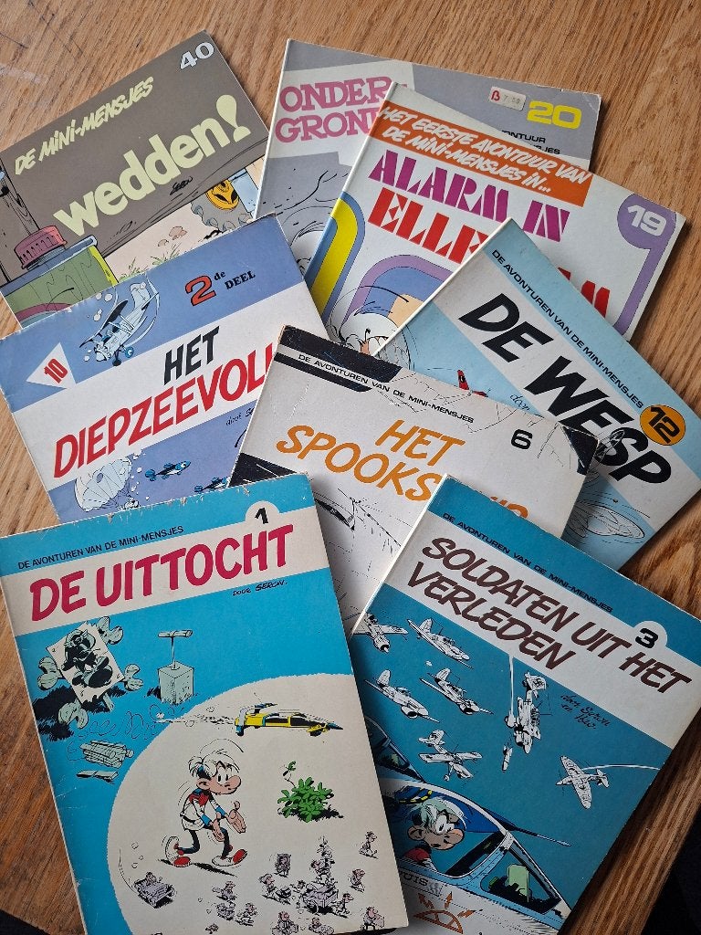 Mini-mensjes 8x van nr 1 tot 40 Seron ook los te koop, ruil., Boeken, Stripboeken, Gelezen, Seron, Ophalen of Verzenden, Meerdere stripboeken