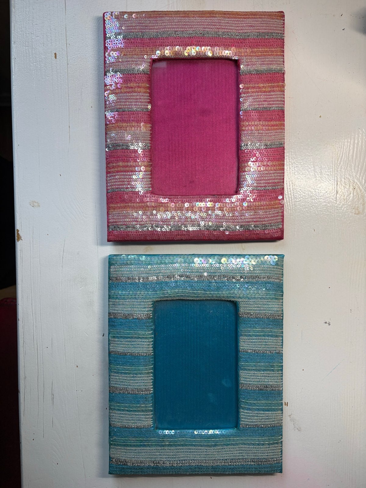 Set van 2 fotolijstjes met pailletten - Roze en Blauw, Ophalen, Gebruikt, Textiel, Fotolijst