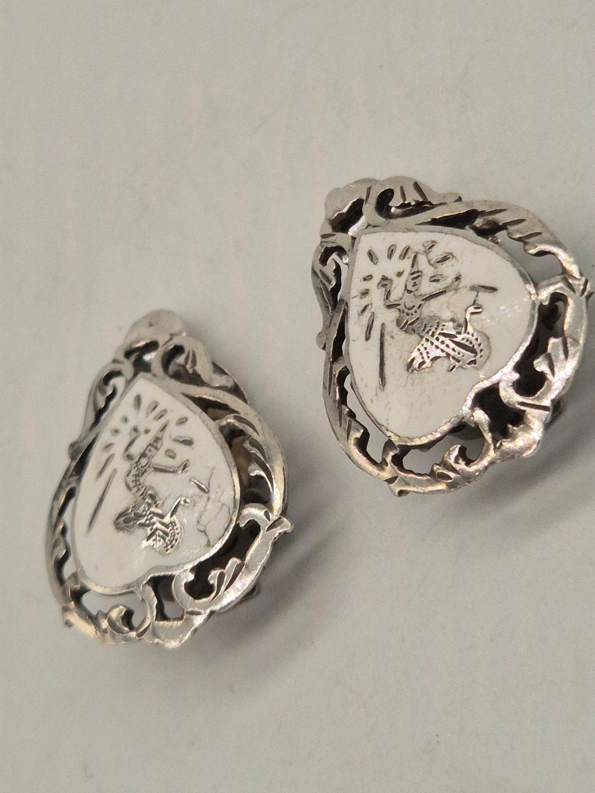 Siam Sterling zilveren oorclips niëllo, Gebruikt, Verzenden, Knopjes of Stekers, Zilver