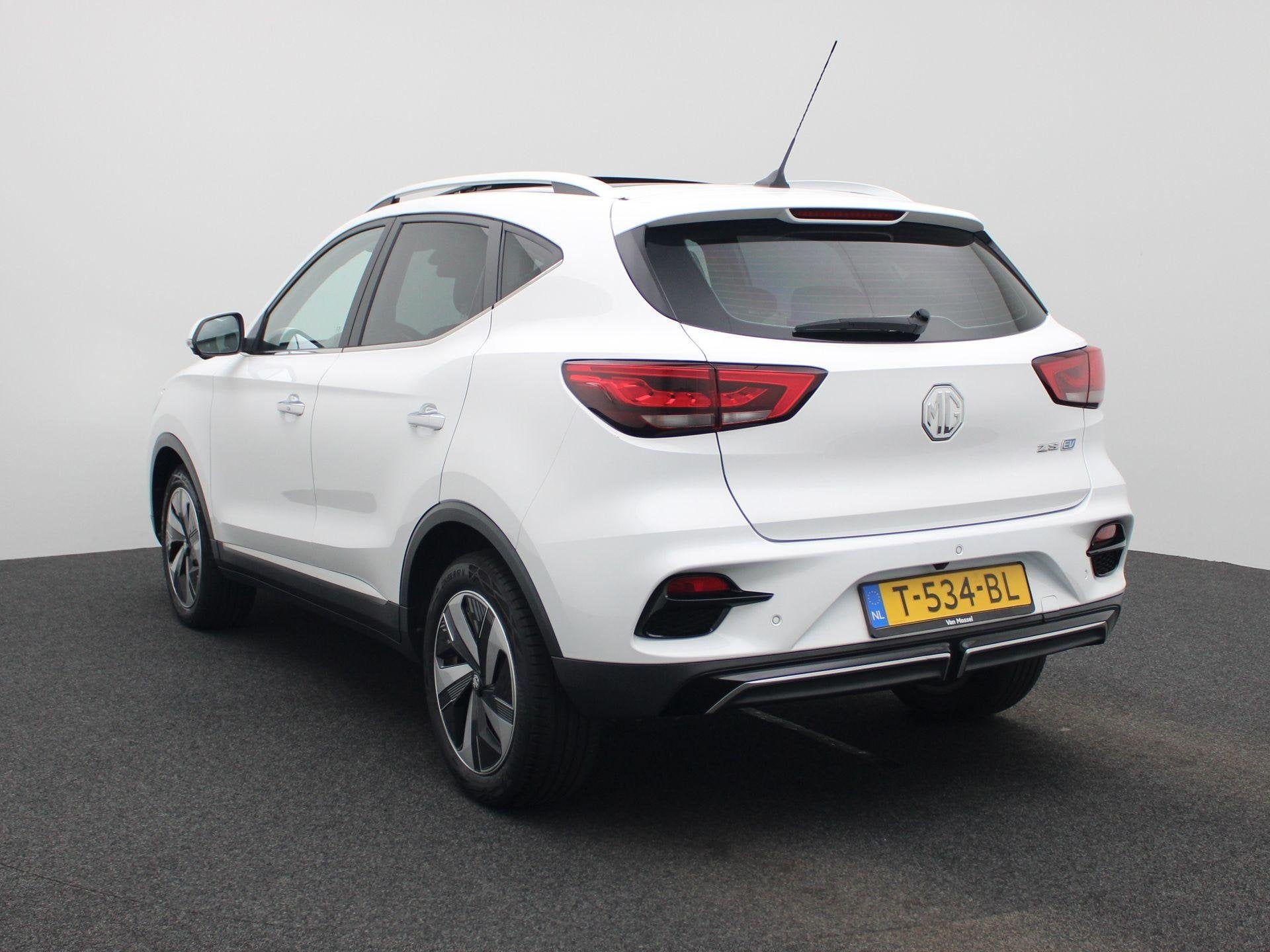 MG ZS EV Long Range Luxury 70 kWh | Apple Carplay/Android Au, Auto's, MG, Gebruikt, ZS, Wit, Origineel Nederlands