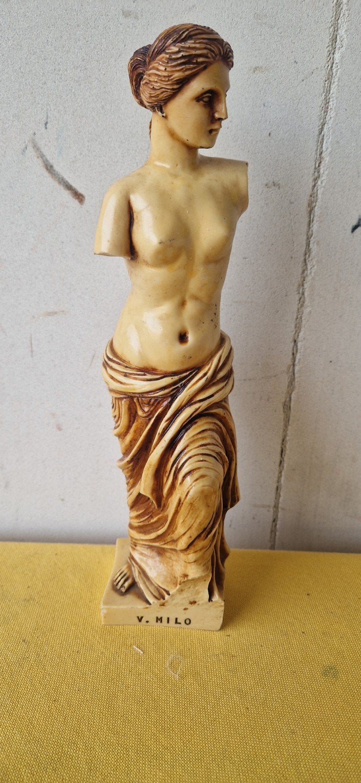 Venus van Milo beeldje - Klassiek kunstbeeld, Gips, Ophalen of Verzenden, 20 - 50 cm, Op sokkel