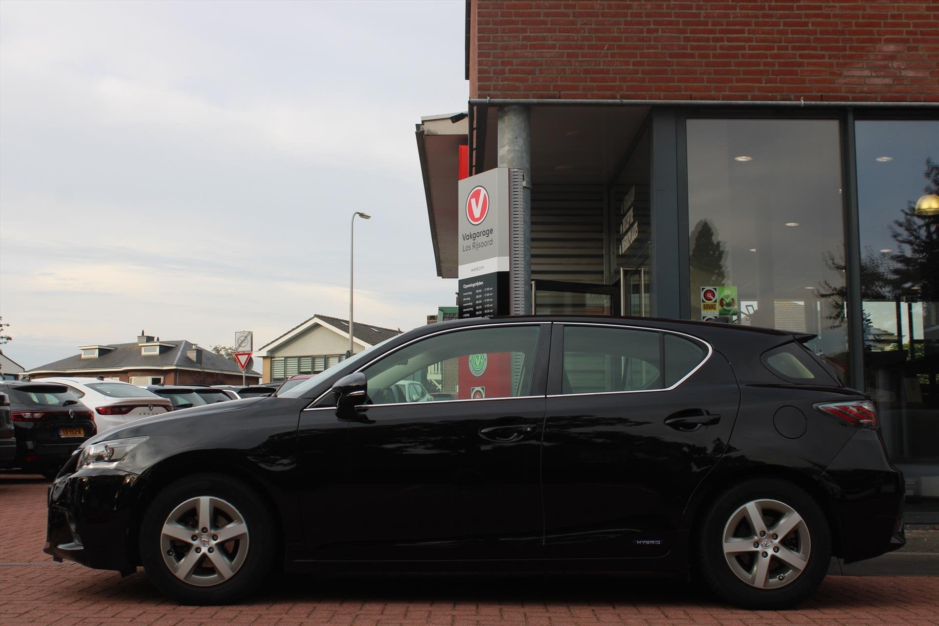 LEXUS Ct 200h Hybrid Aut. *Business* | Camera | Alcantara |, Auto's, Automaat, 28 km/l, Gebruikt, 4 cilinders