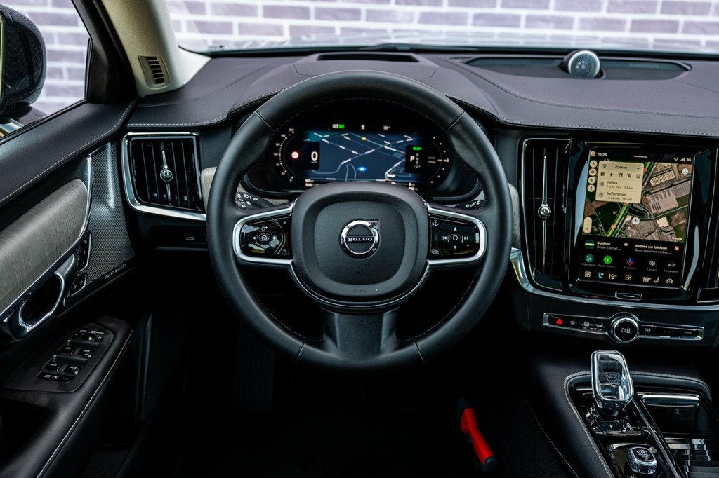 Volvo V90 2.0 T8 Plug-in hybrid AWD Ultra Executive Edition, Auto's, Volvo, Automaat, 12 maanden, Euro 6, 4 cilinders