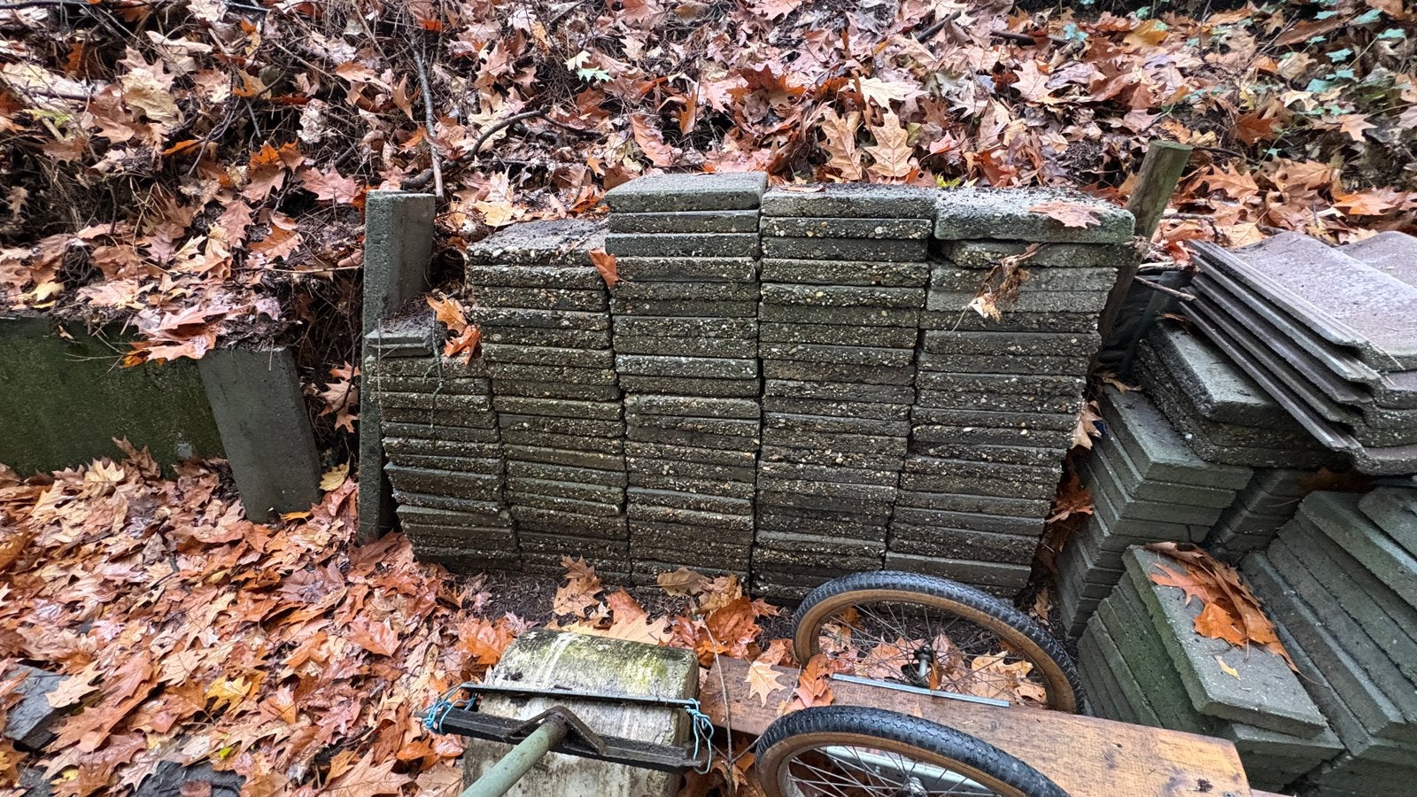 Gratis afhalen. Plavuizen. Waaltjes. Baksteen, Tuin en Terras, Ophalen, Gebruikt, Klinkers, 5 tot 10 m²