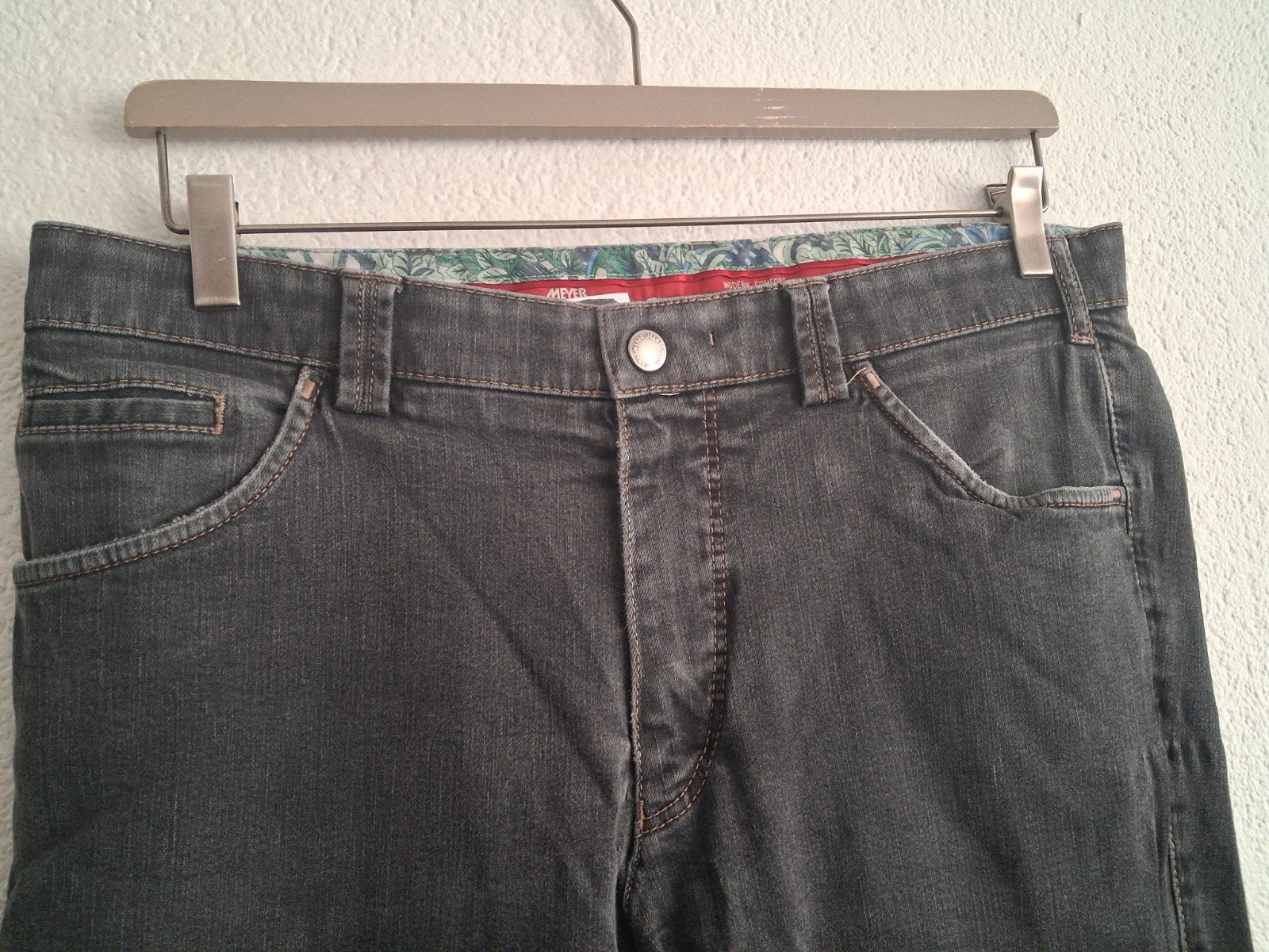 MEYER Jeans Dublin - Maat 102 - Zo goed als nieuw, Overige maten, Ophalen of Verzenden, Zo goed als nieuw, Grijs