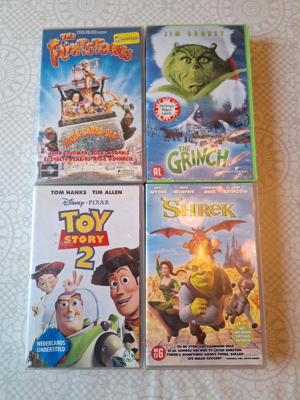 videobanden kinderfilms €1.00 per stuk, Cd's en Dvd's, VHS | Kinderen en Jeugd, Alle leeftijden, Ophalen of Verzenden, Zo goed als nieuw
