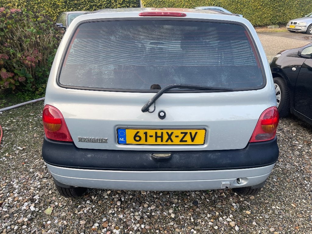 Renault Twingo 1.2 2005 2002 Grijs, Voorwielaandrijving, 600 kg, 4 cilinders, 821 kg