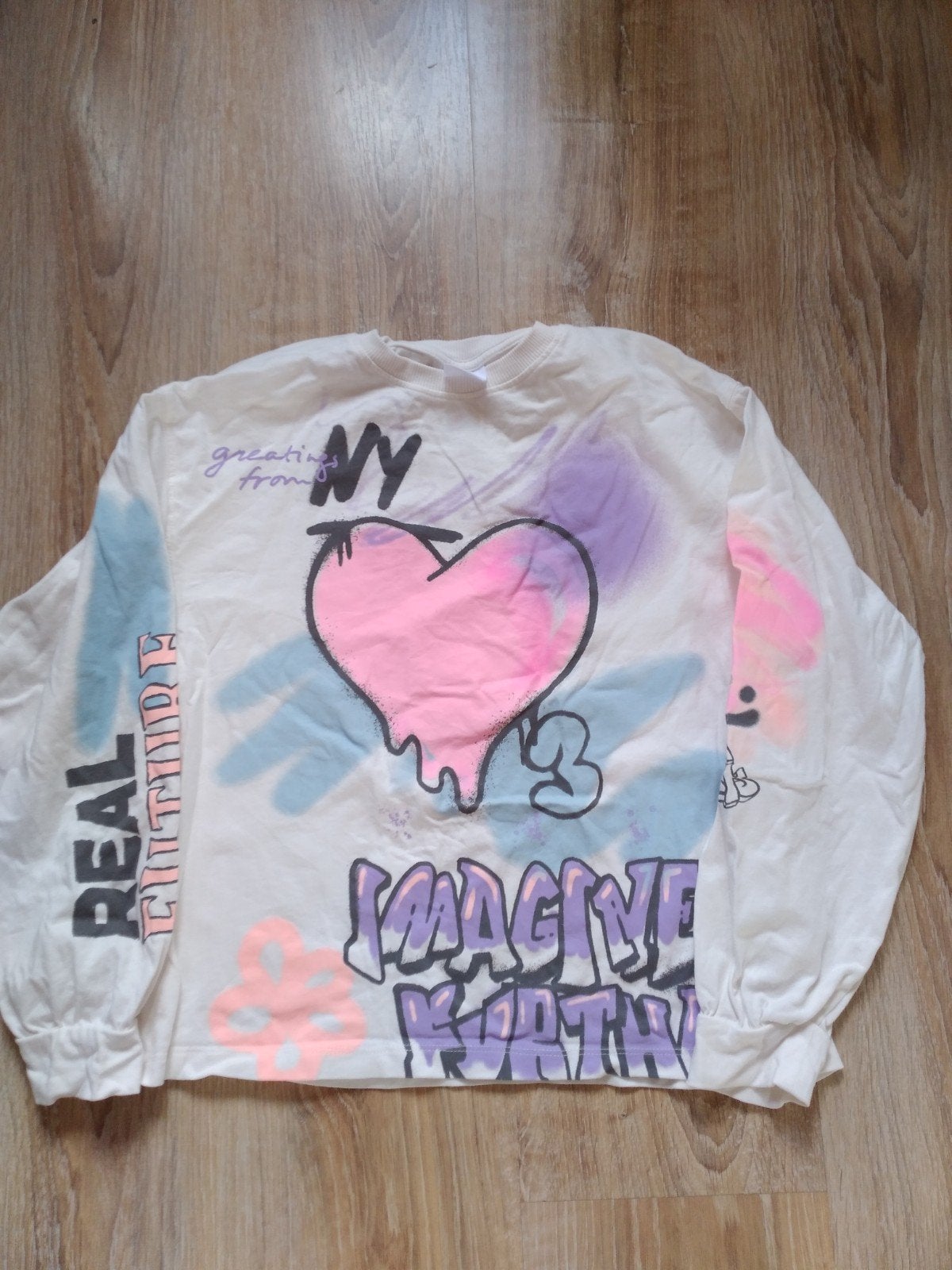 Zgan graffity shirt van Zara maat 146/152, Kinderen en Baby's, Kinderkleding | Maat 146, Meisje, Ophalen of Verzenden, Zo goed als nieuw