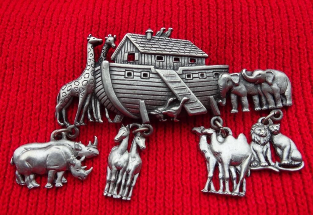 De ark van Noach met hangers - broche - zilver tin"", Ophalen of Verzenden, Zo goed als nieuw, Zilver, Overige materialen