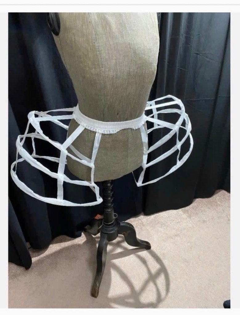 Witte Crinoline, hoepelrok, mooi voor feesten, Festival e.d., Antiek en Kunst, Ophalen of Verzenden
