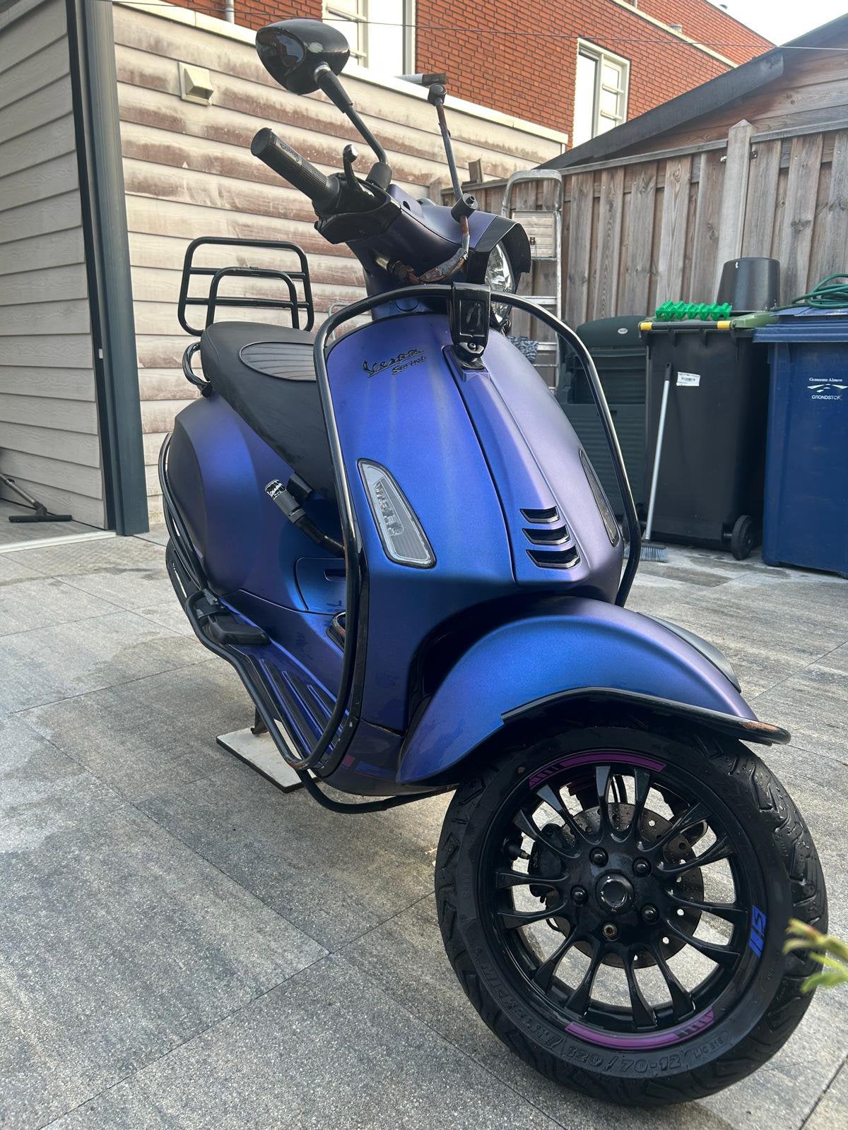 Vespa sprint, Ophalen, Gebruikt, Benzine